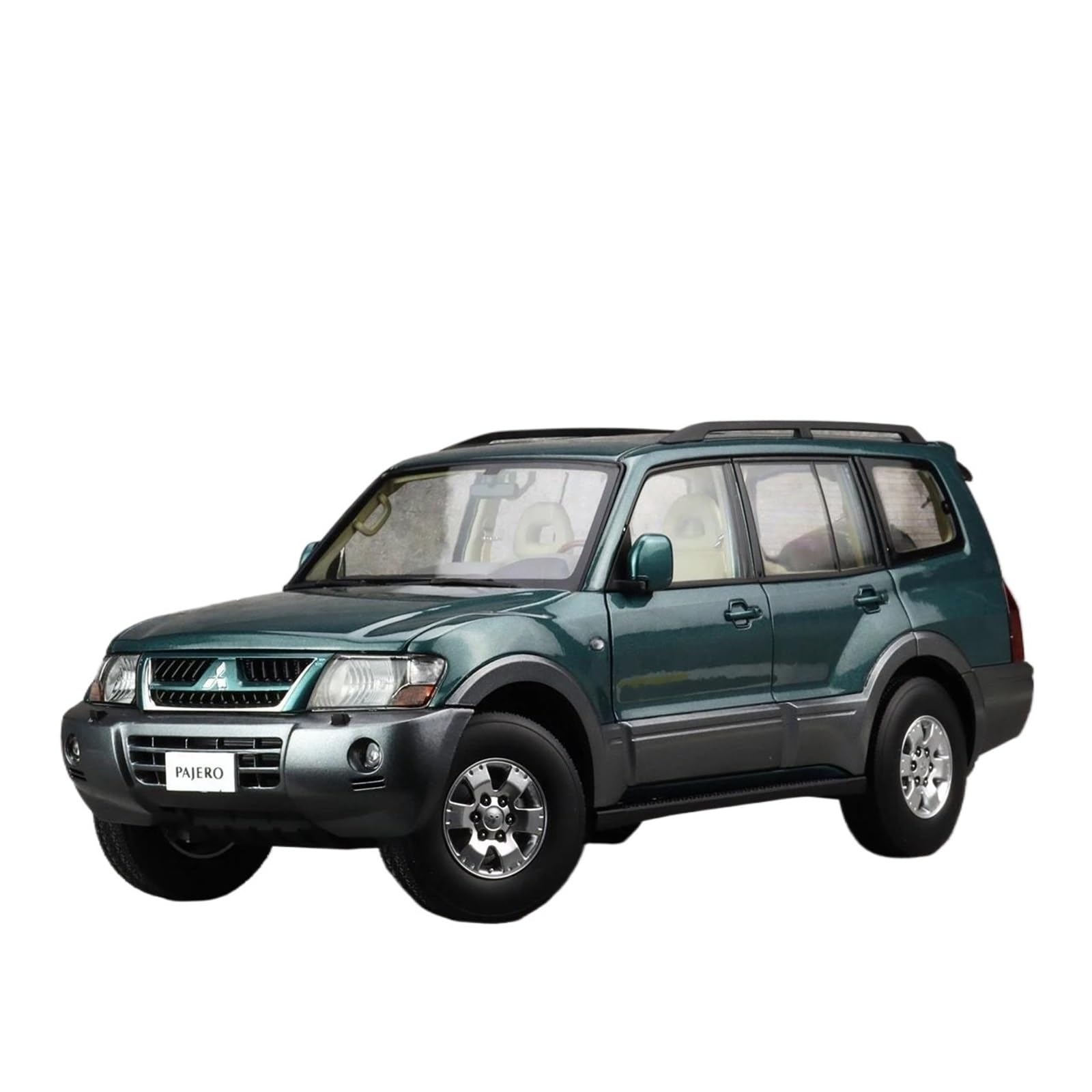 YC Model 1:18 三菱 パジェロ V73 Pajero グリーン Mitsubishi Pajero V73 silver 1:18 YC Model licensed diecast